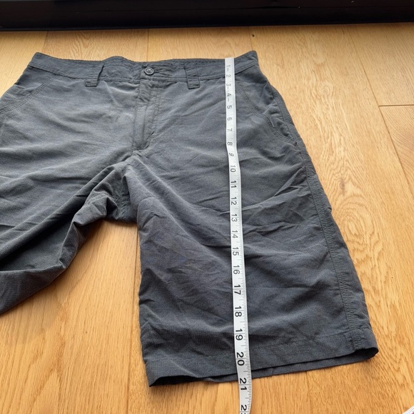 CHLOROPHYLLE VINTAGE GREY SHORT WITH CARGO POCKET - 32 - Picture 9 of 10